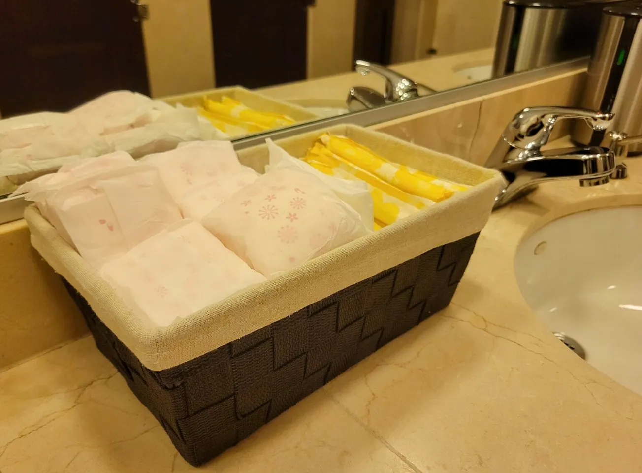 Bill mandating ingredient labels on menstrual products headed to Spanberger