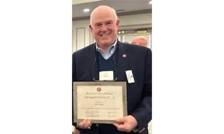 Shepherd's Center volunteer honored with national award