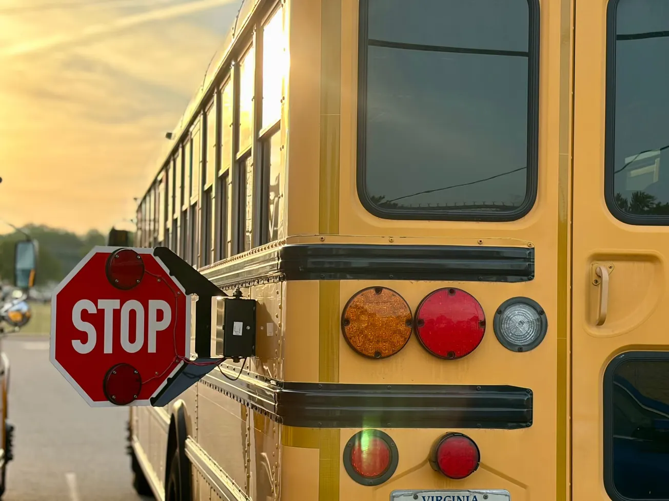 Henrico Schools sets screen time limits, prohibits digital homework for elementary  students, bans YouTube access for ES and MS students