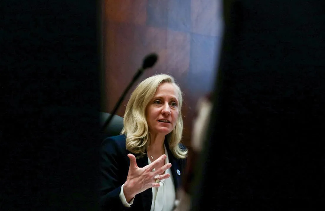 Spanberger orders state agencies to prepare for Medicaid, SNAP changes