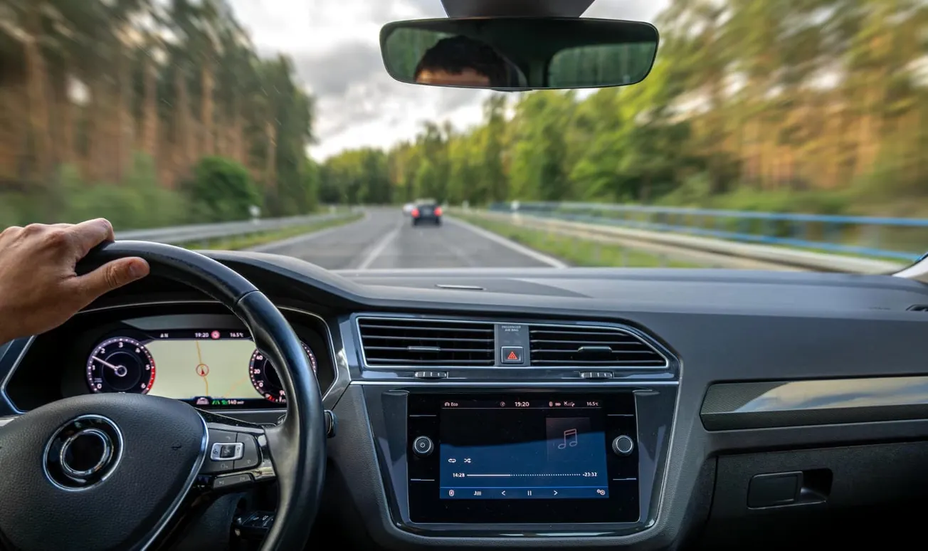Virginia moves toward regulating self-driving vehicles amid safety and liability concerns