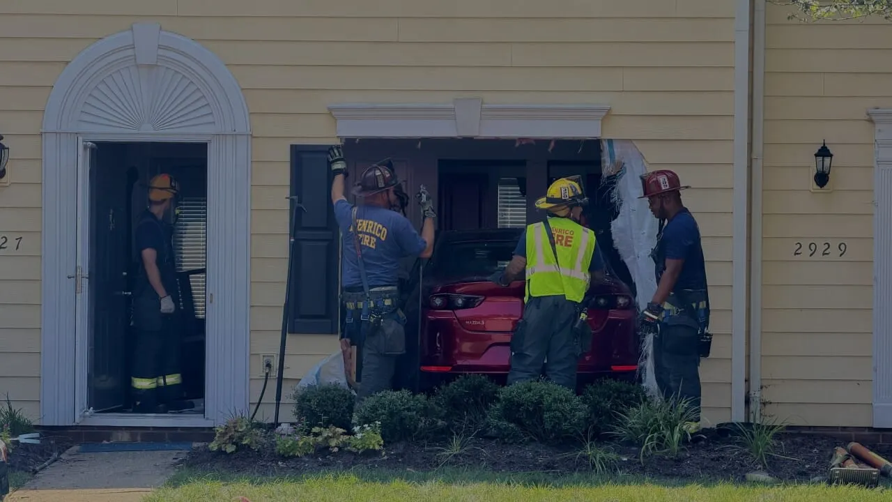 Car crashes into Henrico townhouse
