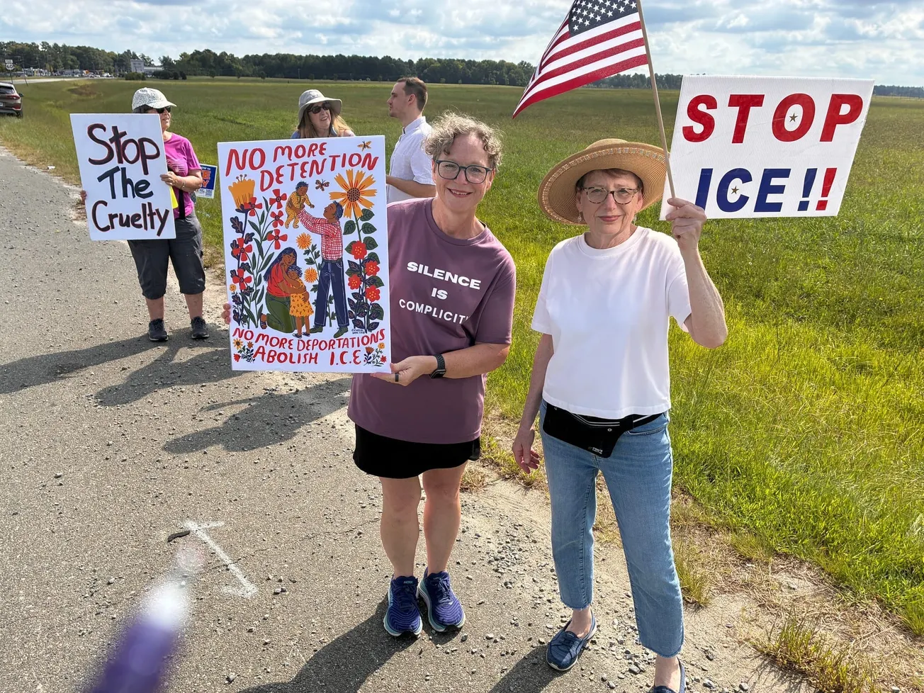 Demonstrators denounce deportations at Richmond International Airport