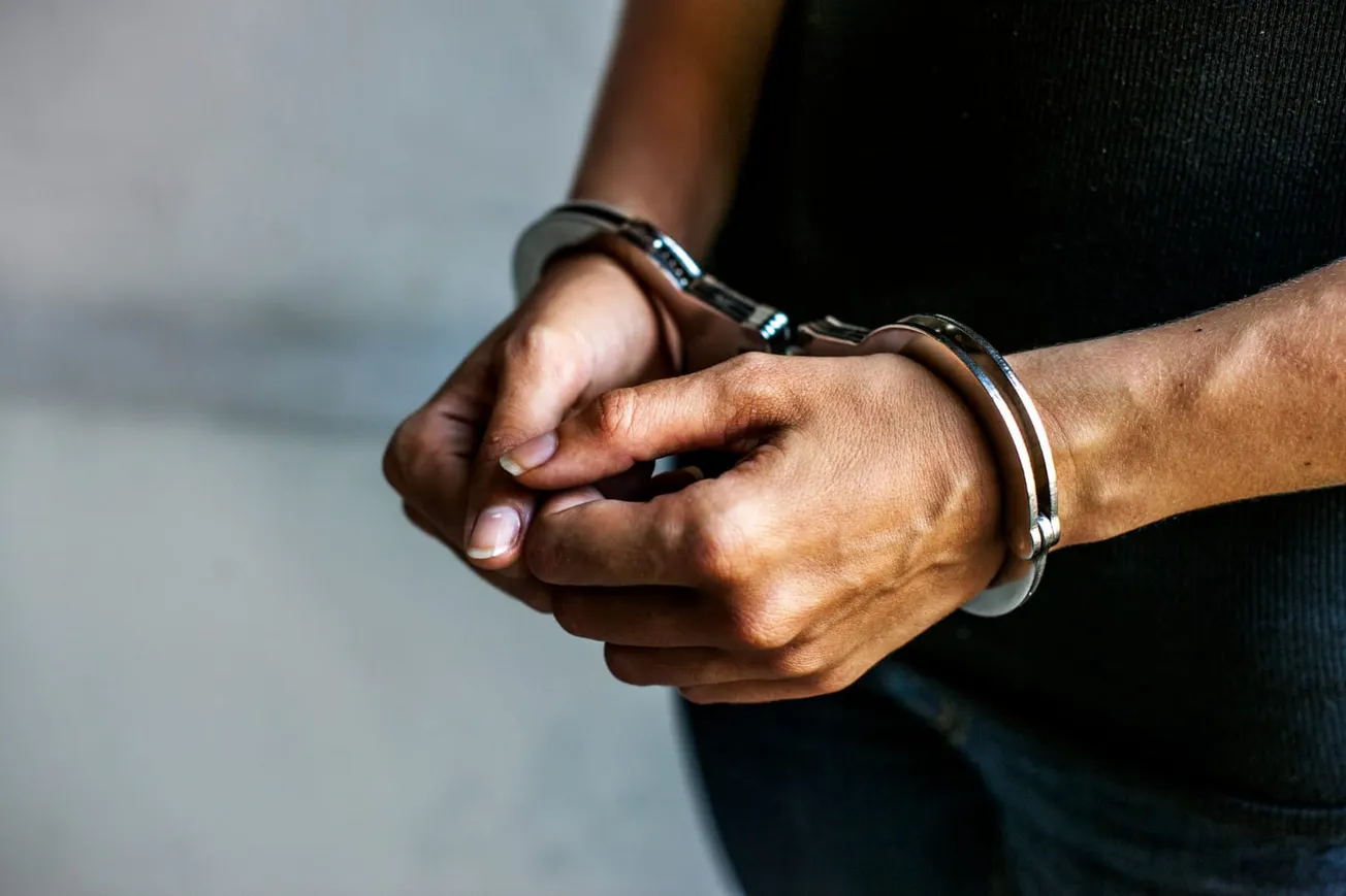 Federal judge blocks new Virginia limits on existing local ICE agreements