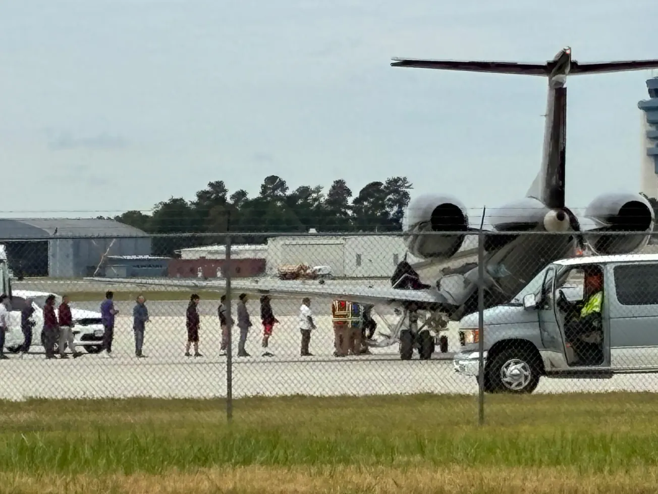 Closed Capital Region Airport Commission meeting focuses on ICE flights from RIC