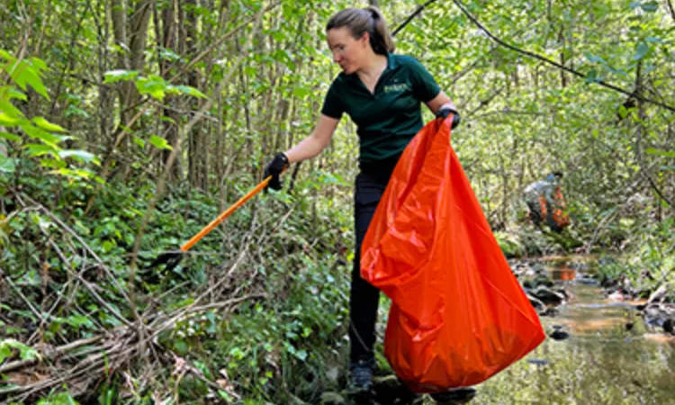 Tires, foam and pounds of trash: What Henrico pulls from streams each month