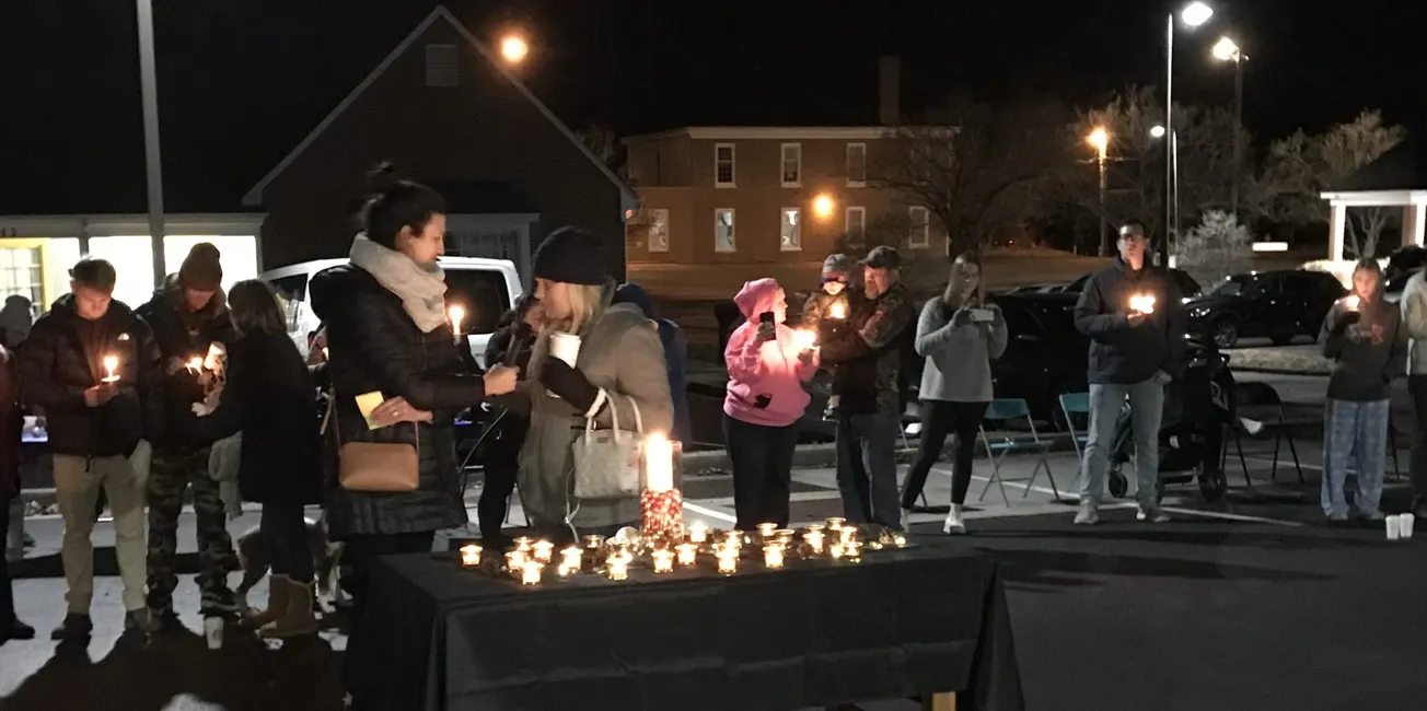 Families honor loved ones at Holiday Circle of Remembrance