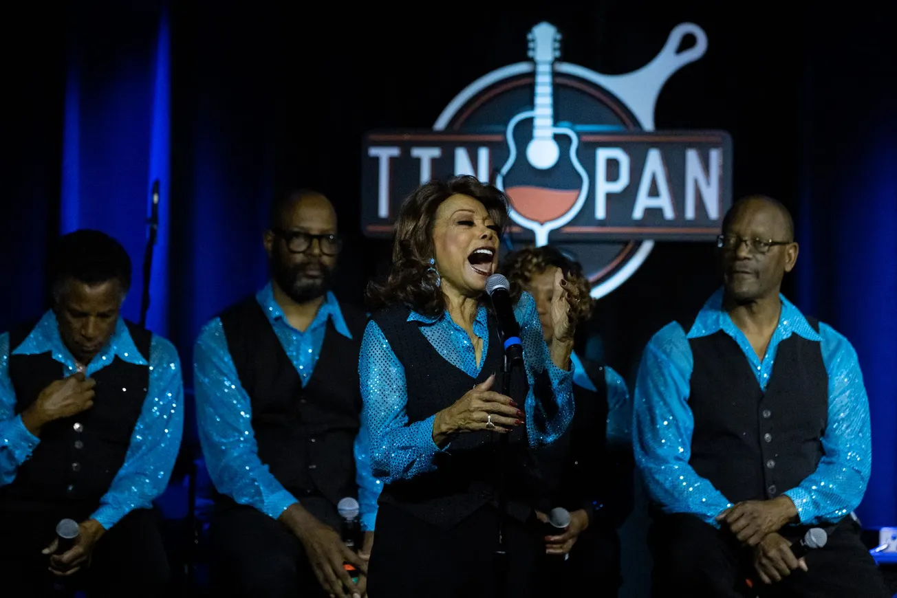 5th Dimension makes a Henrico stop