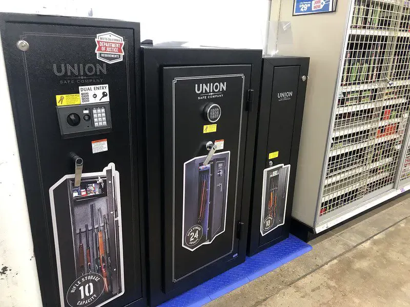 Lawmakers pass gun locker tax credit, shoot down improper gun storage penalty