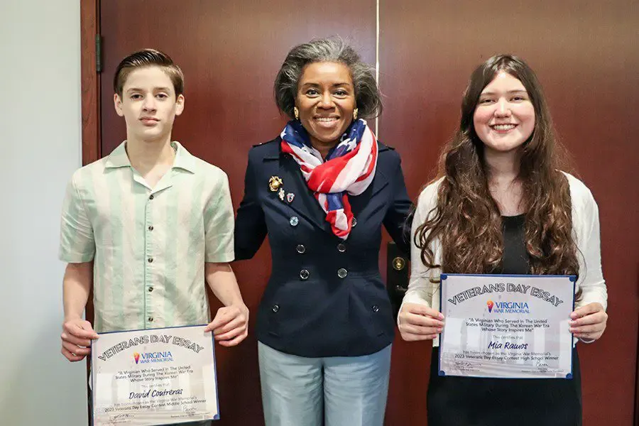 Henrico student one of two winners in Virginia War Memorial Veterans Day essay contest