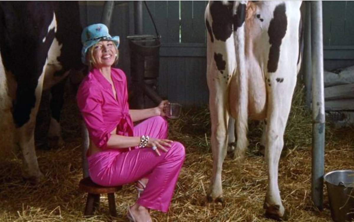 How Does a Stylist Pack for a Year on a Farm?