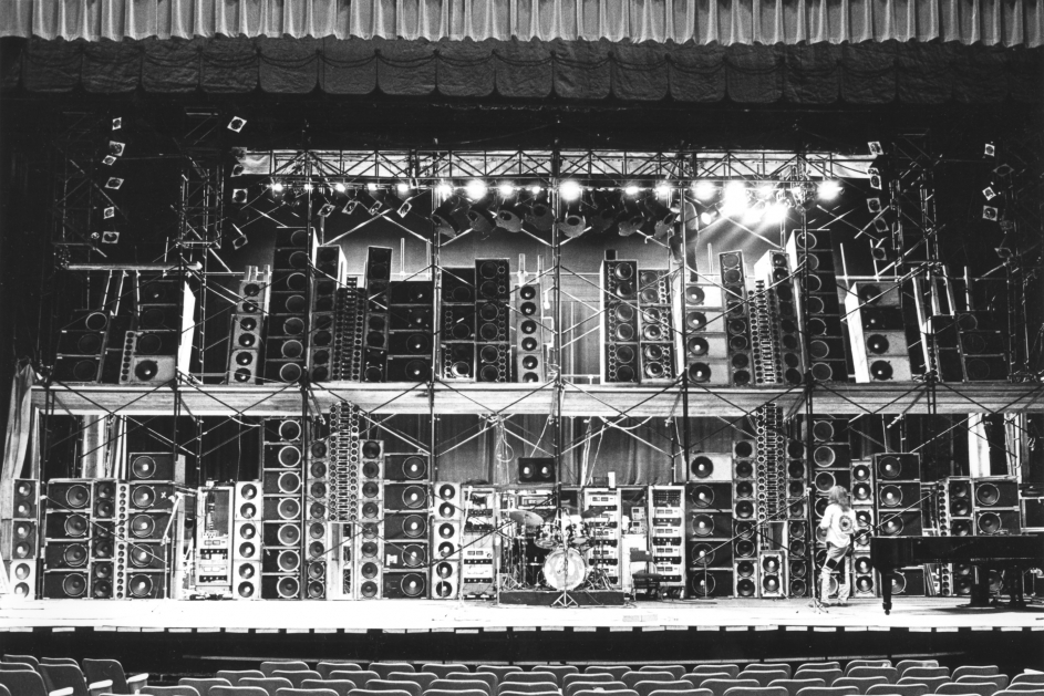 Marketing Lessons from the Grateful Dead by Scott and Halligan:  A Belated Book Review