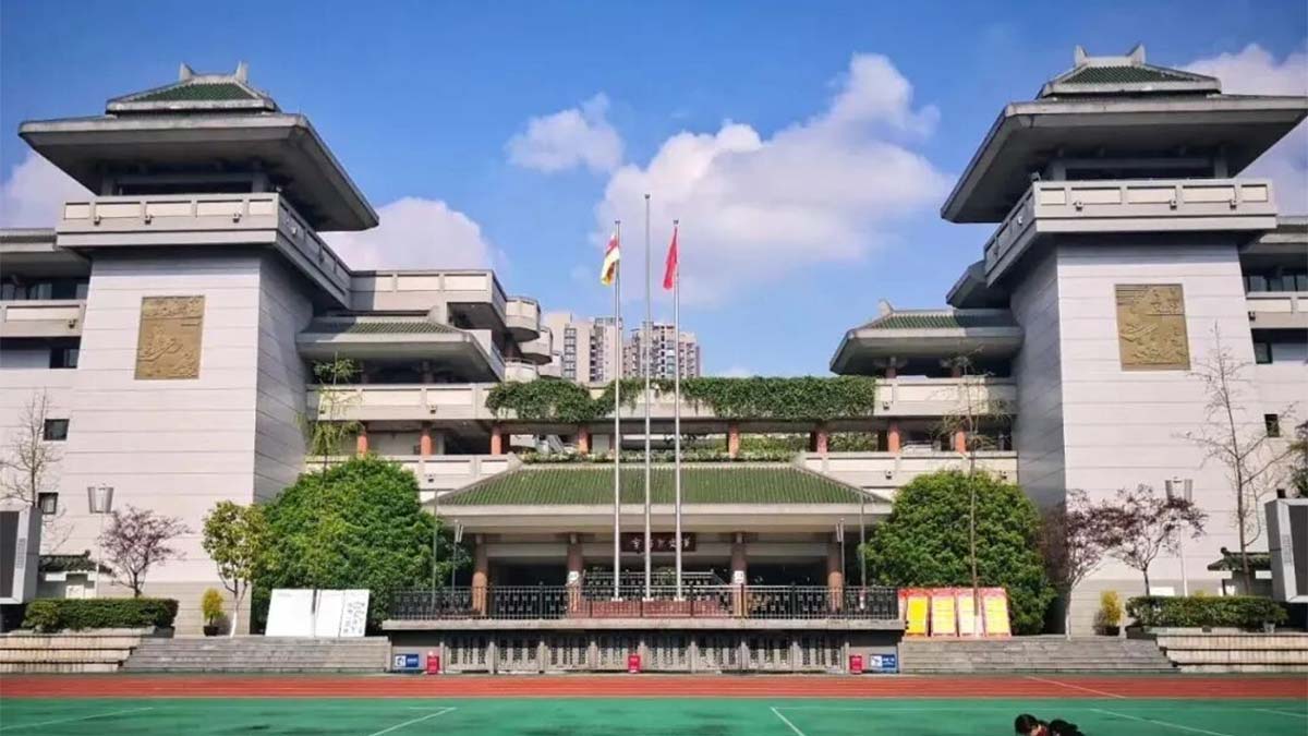 Chengdu Shishi High School Cambridge A-Level Centre campus with sports field and main building