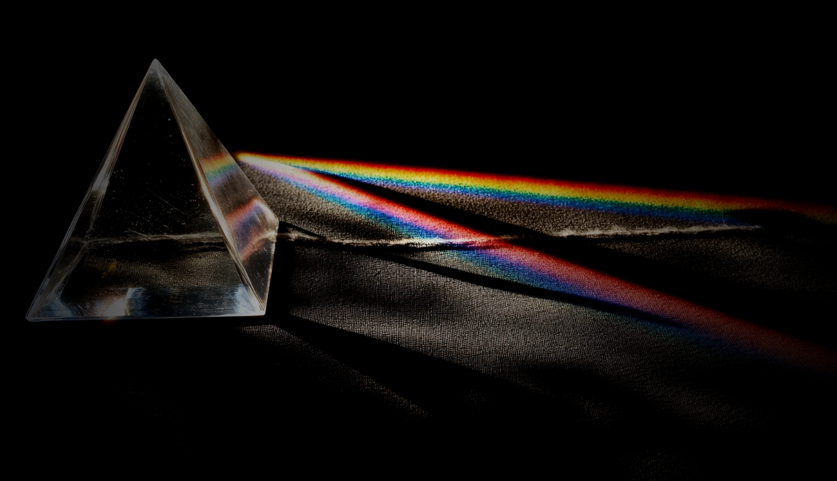 Líneas espectrales: tras la huella de los átomos