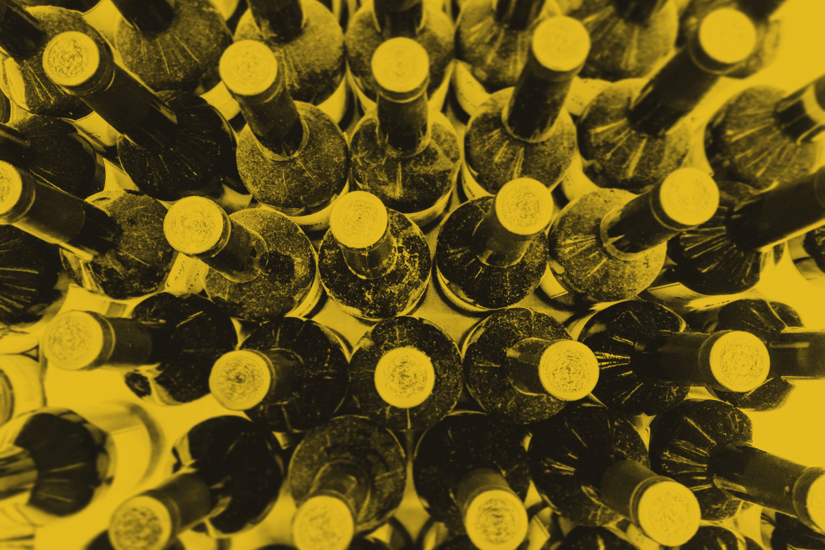 Paper with Purpose: Choosing the Right Wine Label Materials
