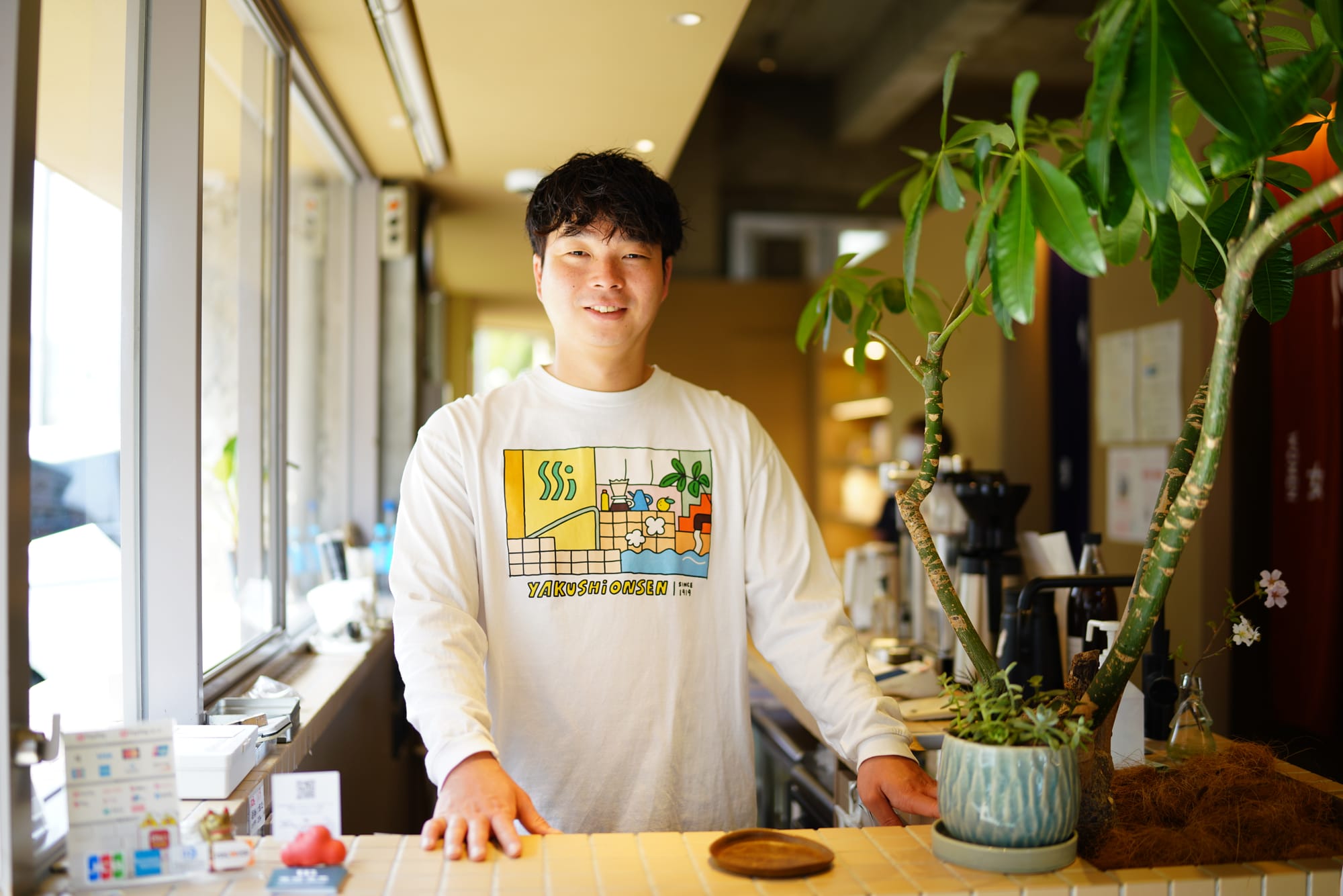 裸になれる場所を、清潔に守り続けること。鹿児島・薬師温泉4代目が直面する「清掃コスト」