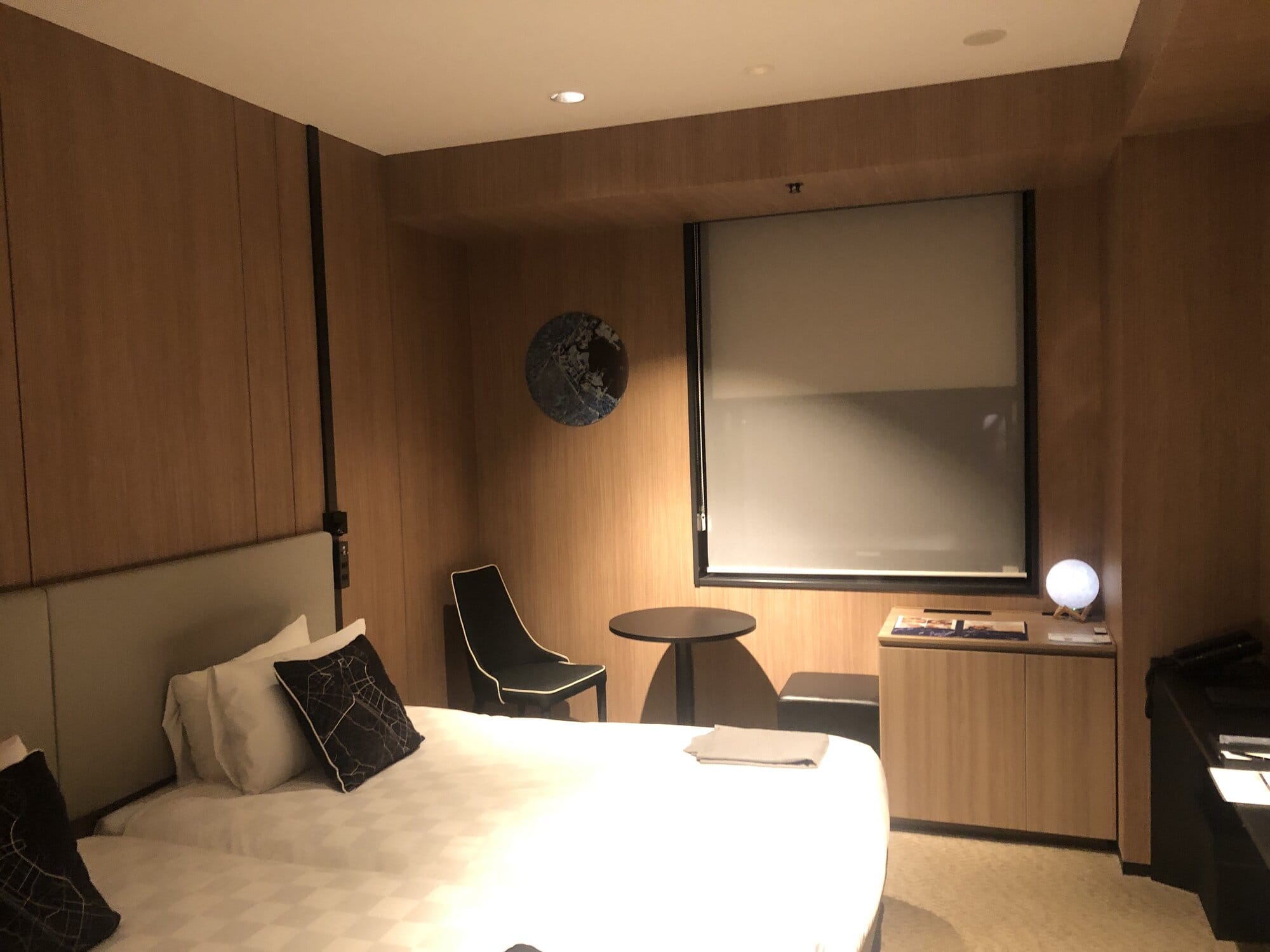 Guest room at The Yokohama Bay Hotel Tokyu