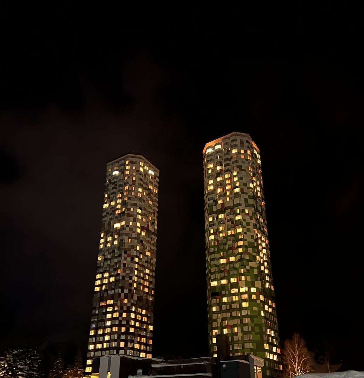 Tours illuminées de Hoshino Resorts Tomamu pendant une nuit d’hiver