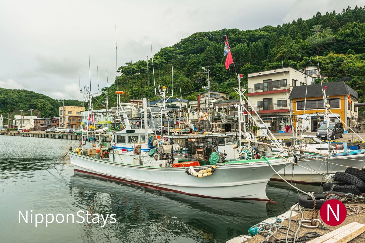Best Place to Eat Crab in Japan: Kinosaki, Echizen, Tottori