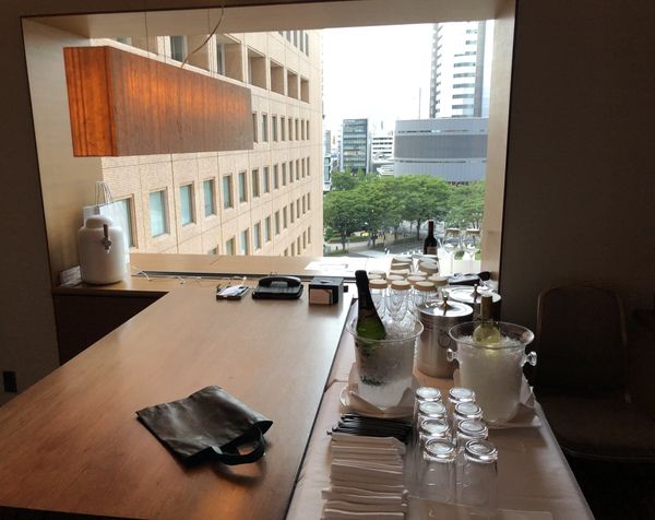Executive lounge at Hilton Tokyo in Nishi-Shinjuku, with a window over the Shinjuku streets