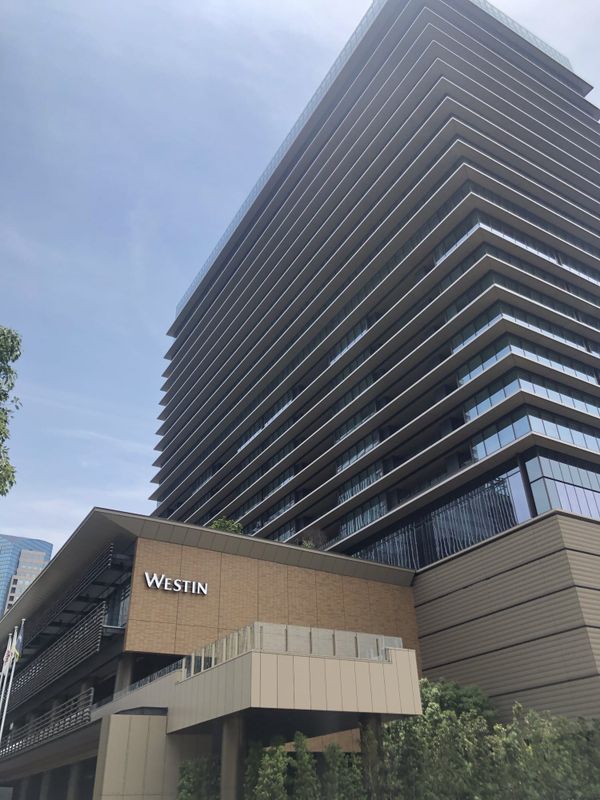 Entrance and WESTIN signage at the base of The Westin Yokohama