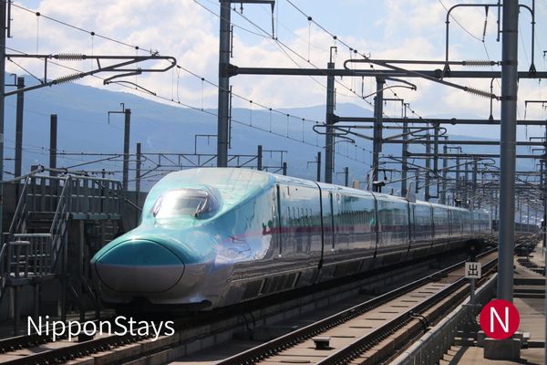 A Hokkaido Shinkansen train at the platform