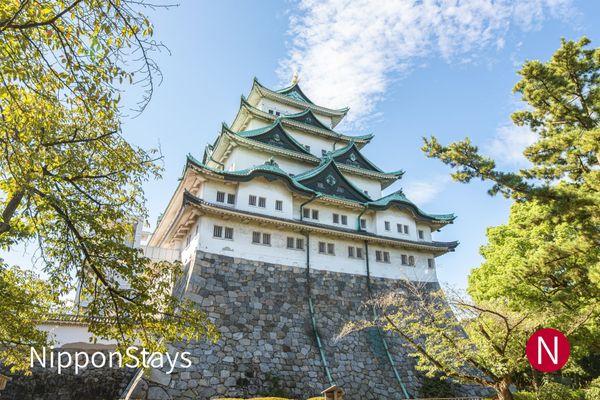 Nagoya Castle under a clear sky