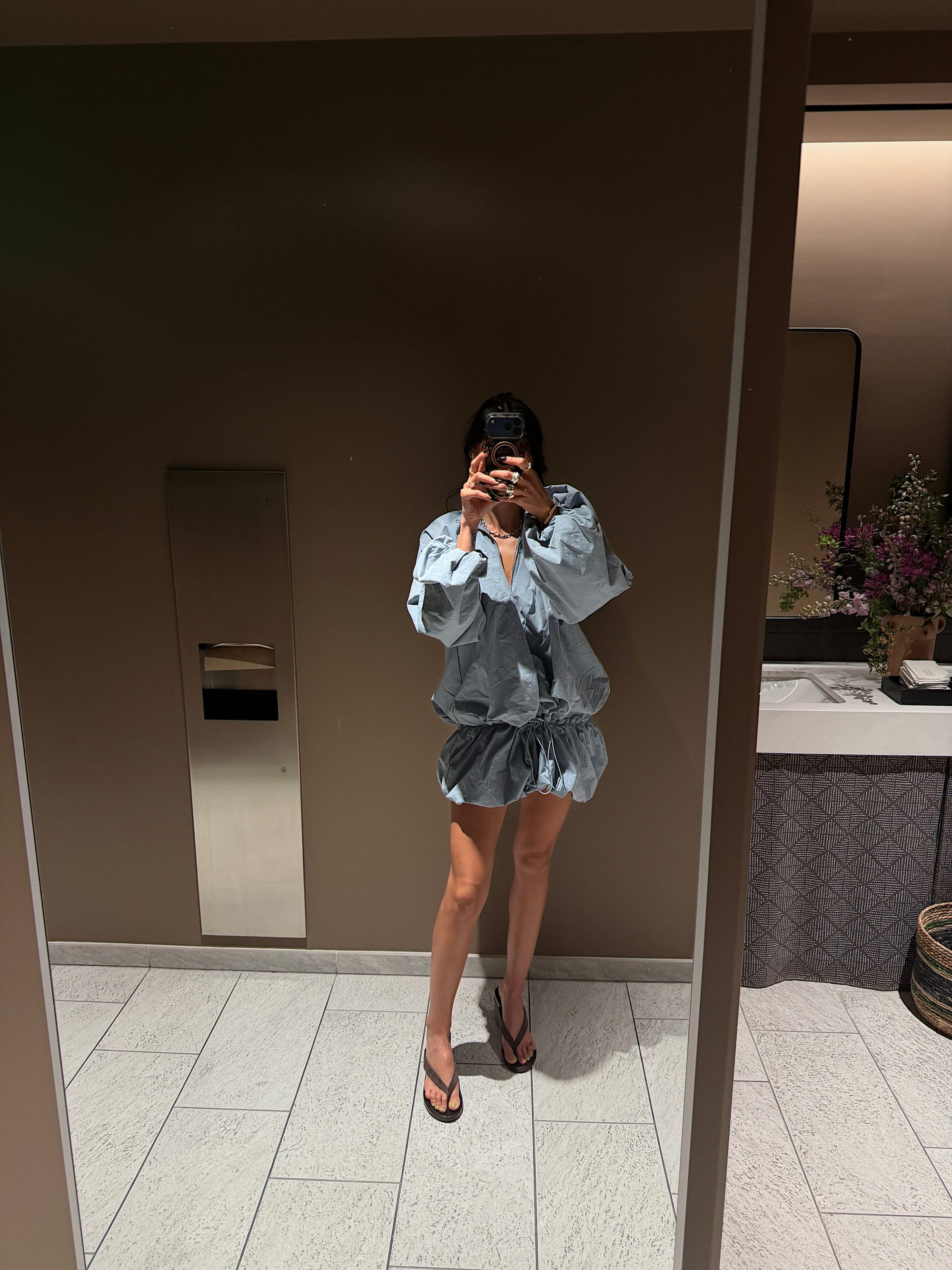outfit photo placeholder