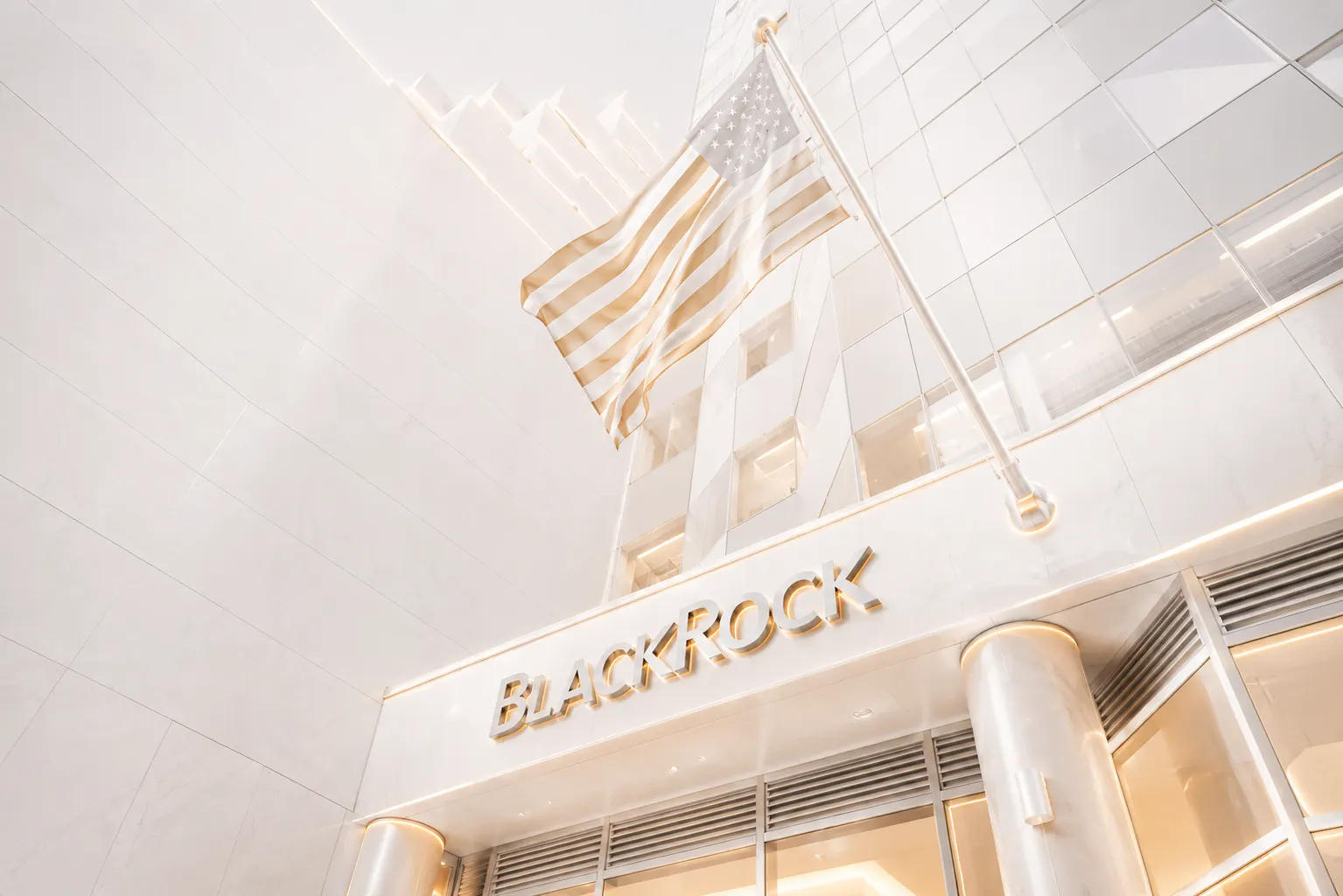 BlackRock Files to Bring New Stablecoin Reserve Fund to Solana