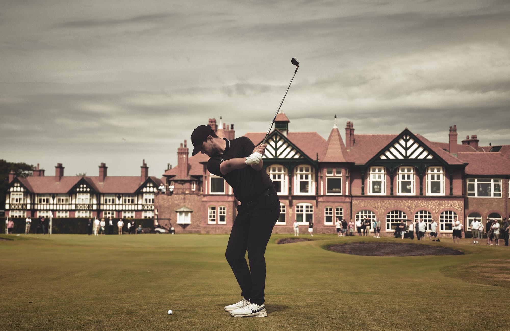 Bairstow Faces Potgieter in Amateur Championship Final