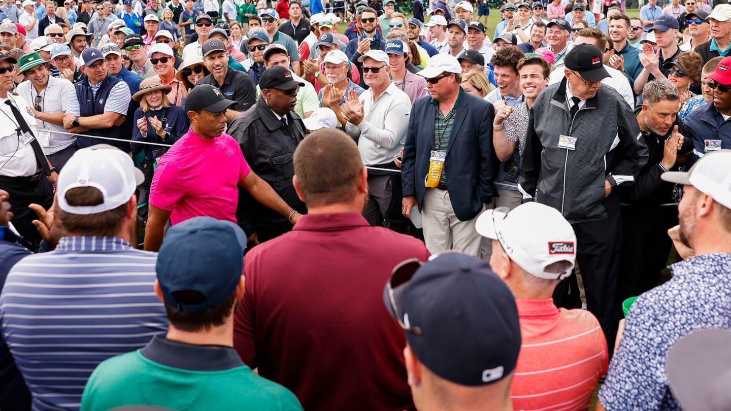 Fast Starts for Im and Smith, But Tiger Takes Centre Stage