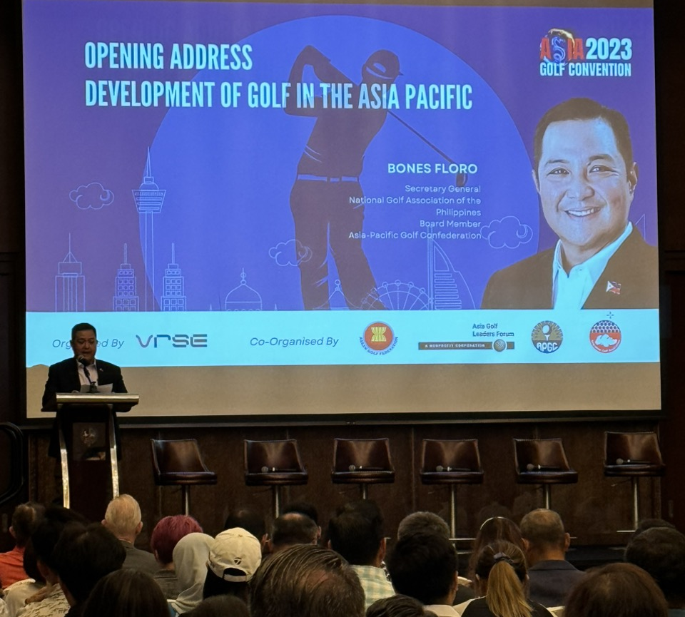 Floro’s Opening Address Strikes a Chord