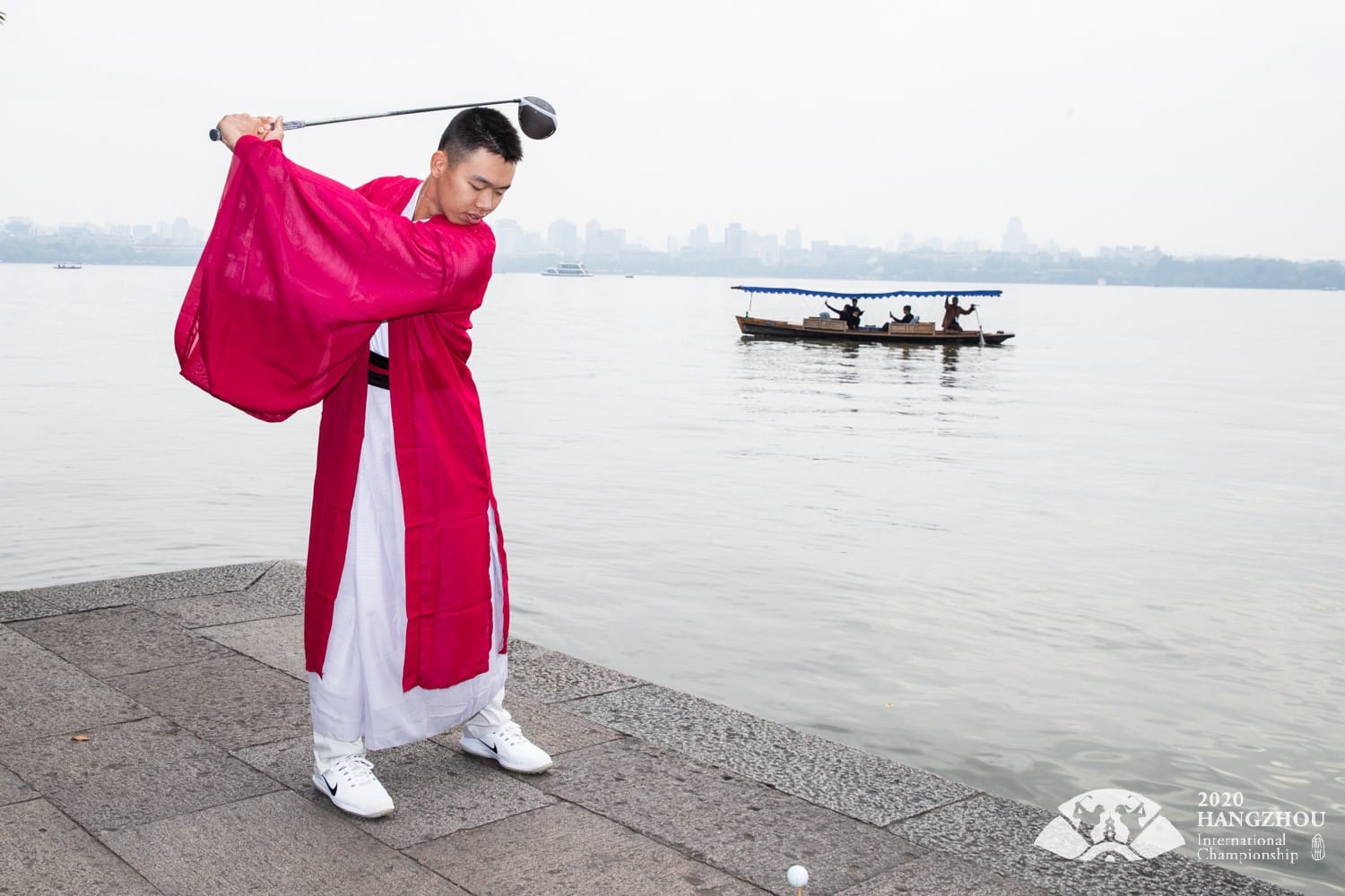 Ex-AAC Winner Guan Relinquishes Amateur Status