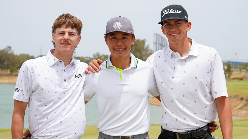Australian Trio Relinquish Amateur Status