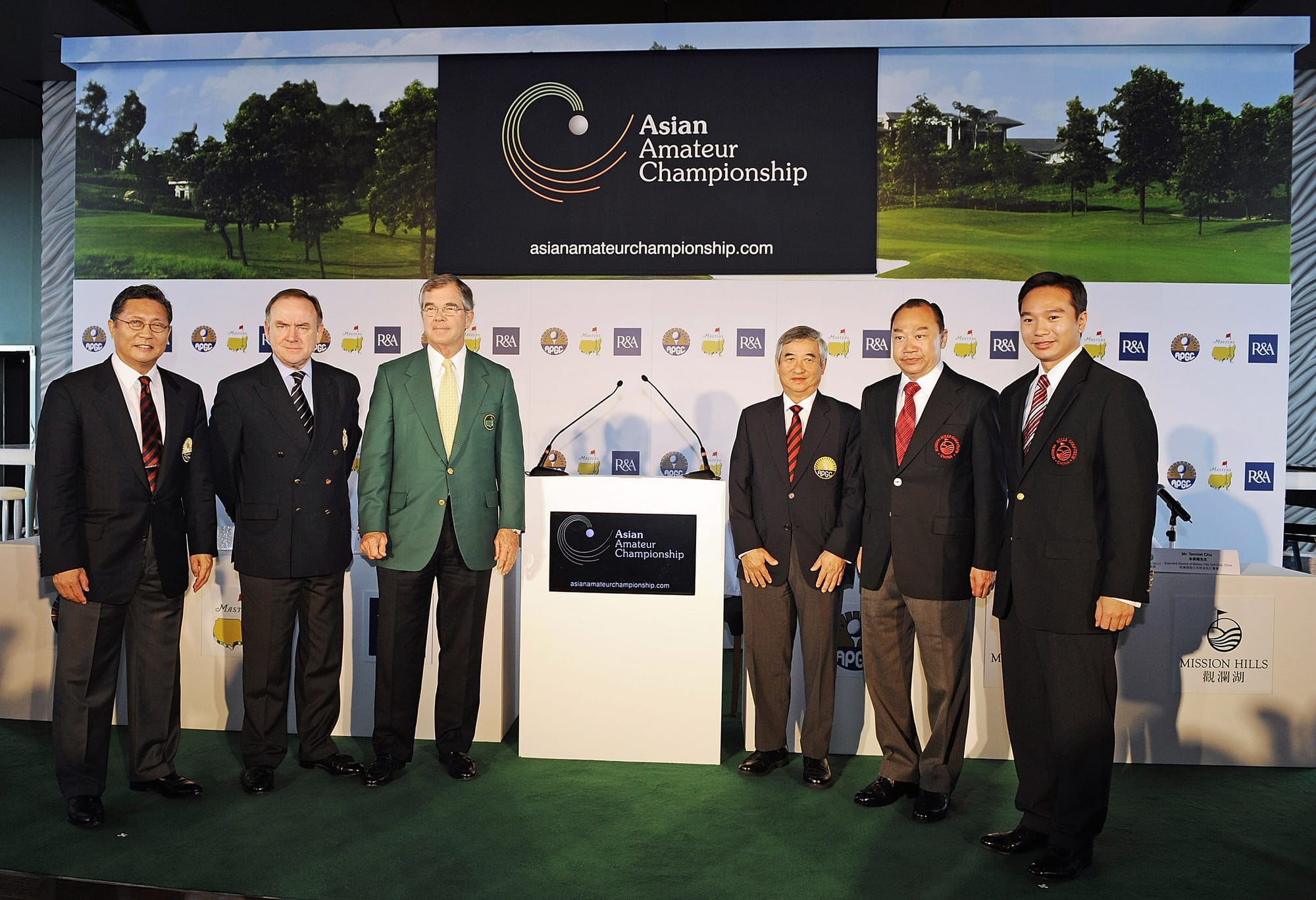 Hur Kwang-soo, Peter Dawson, Billy Payne, Tommy Lee, David Chu and Tenniel Chu at the launch of the championship.