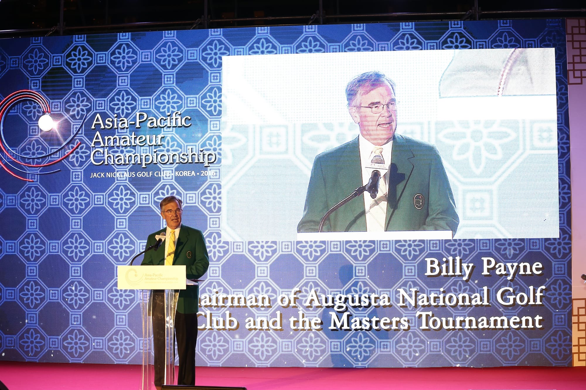 Masters Chairman Billy Payne addresses attendees at the gala dinner.