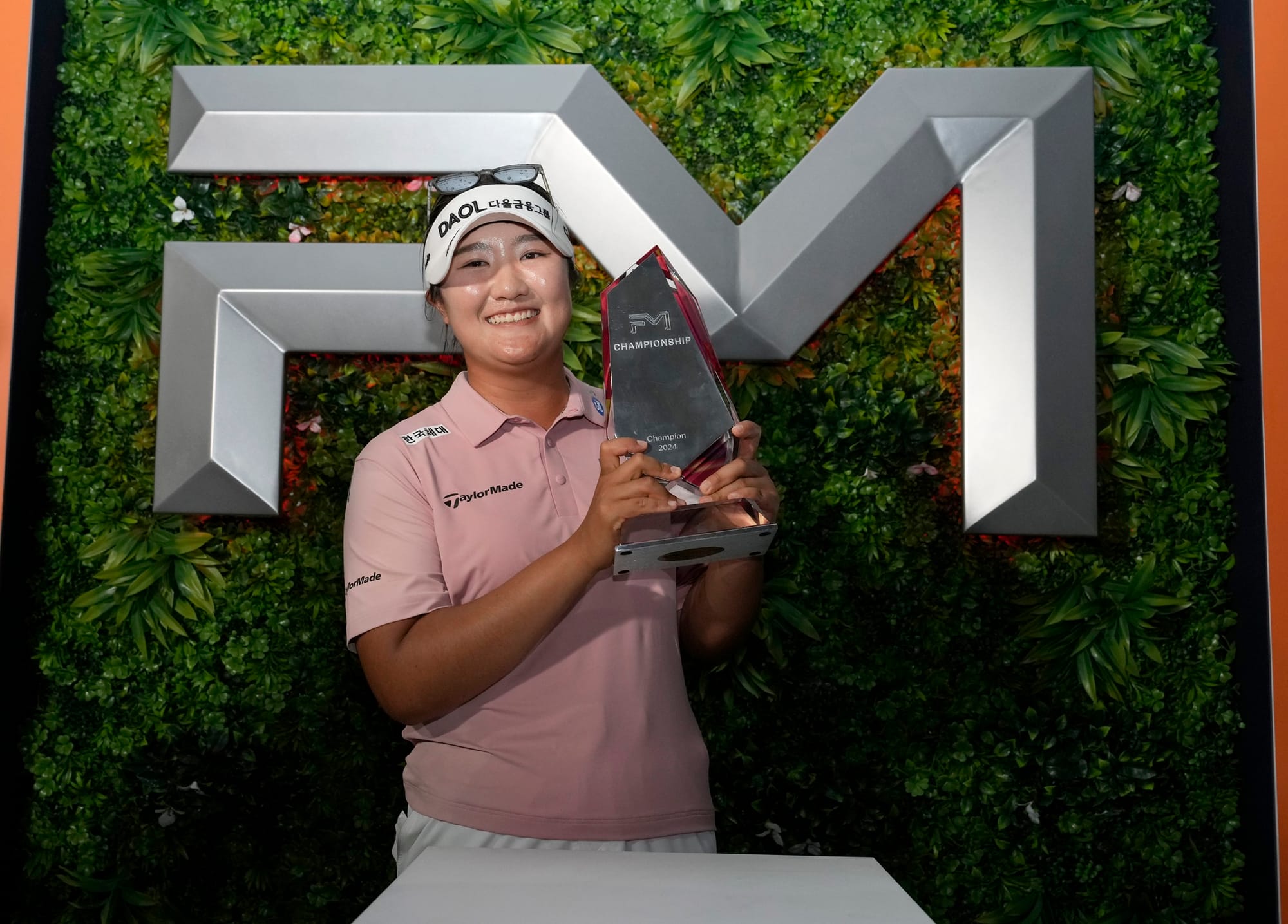 Ex-Amateur Stalwart Claims Second LPGA Tour Title