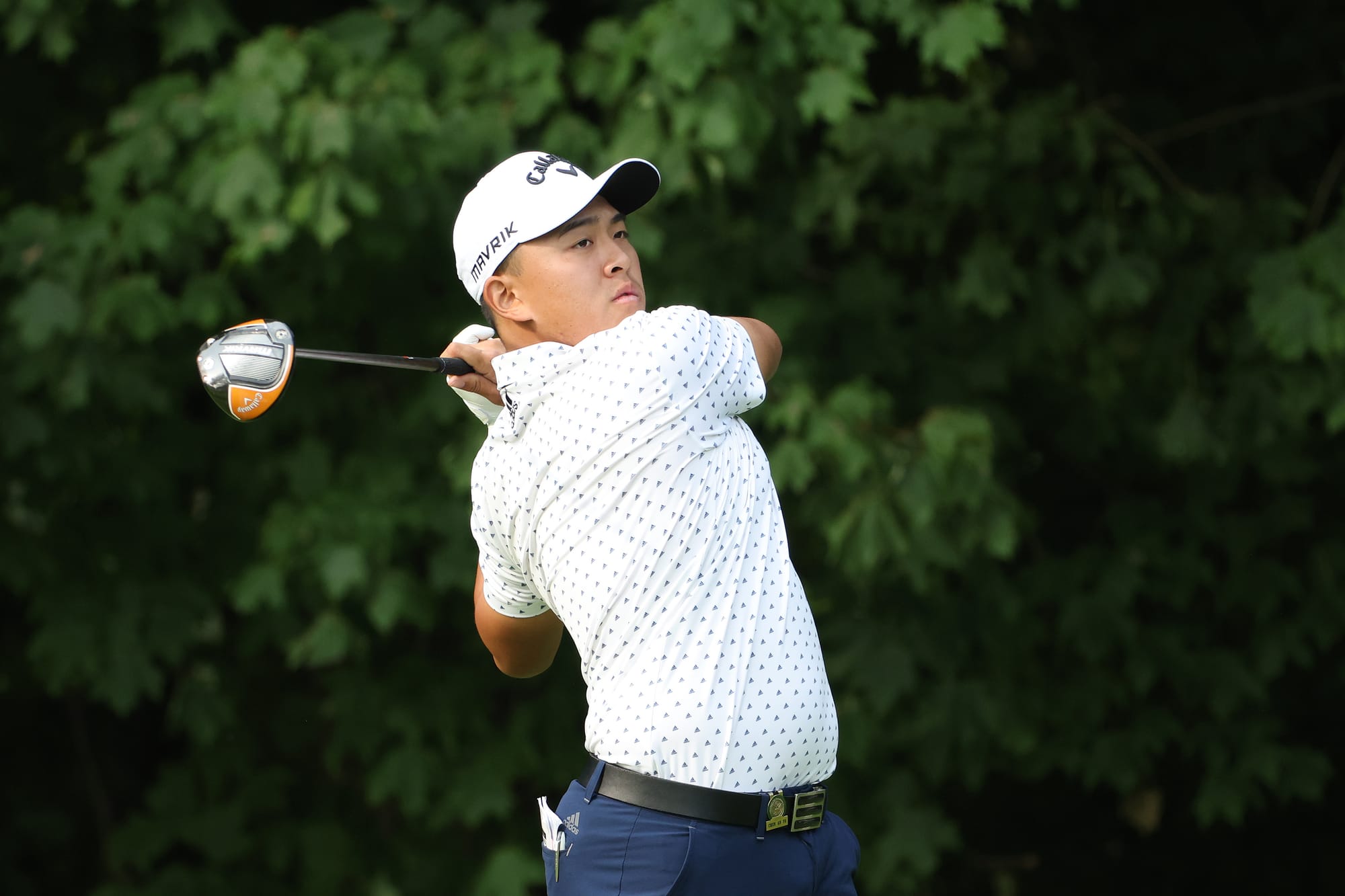 Ex World Number One Amateur Yu Turns Pro