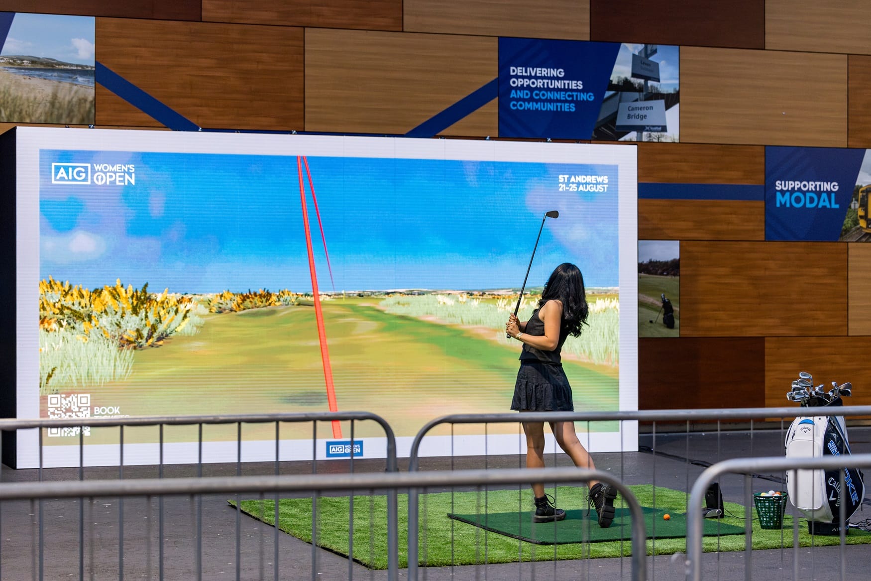 R&A Unveils World’s First Playable Billboard
