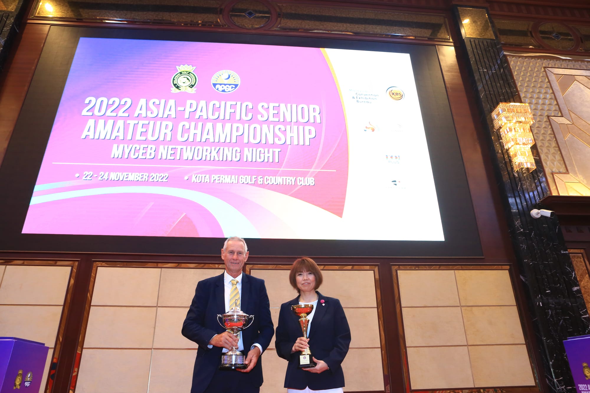Top Honours for Oga and Rhodes at APGC Seniors