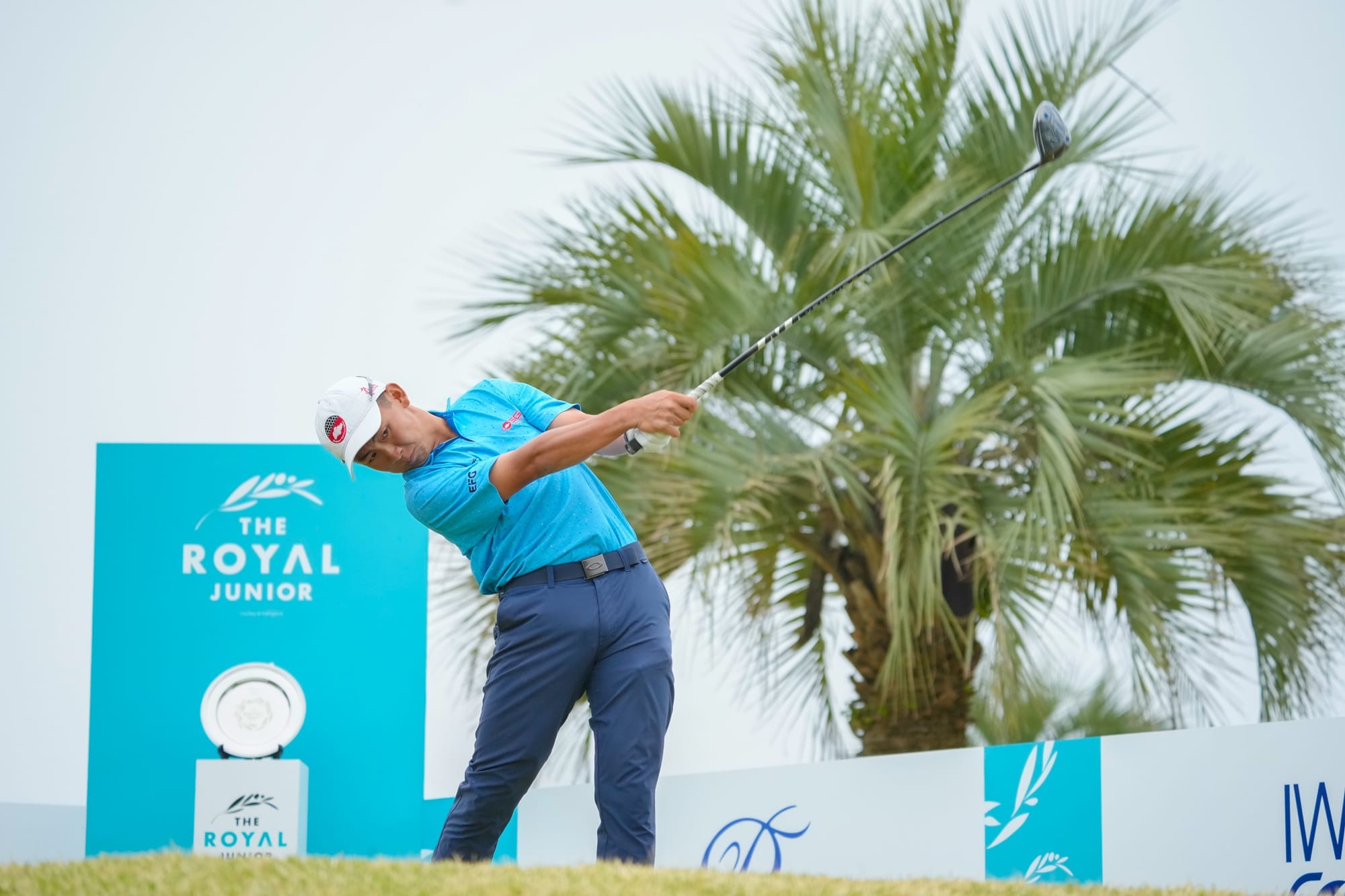 Amateur Duo Aim to Make Waves at Sentosa