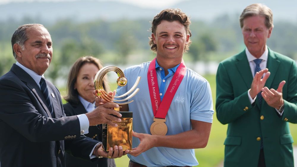 November 2022: Crowe Swoops post image