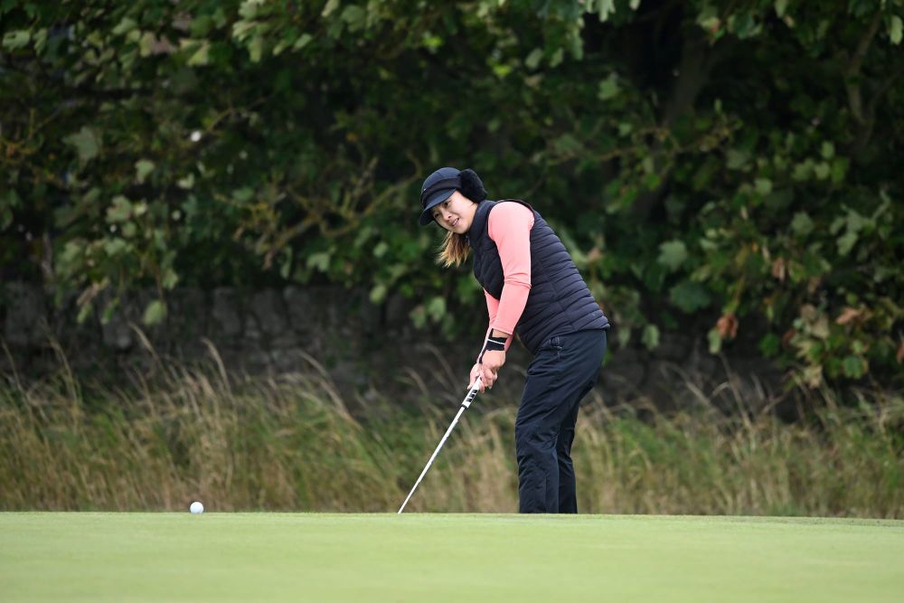 Zhang Weathers Storm to Secure St Andrews Start post image
