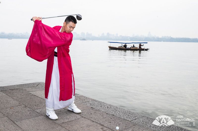 Ex-AAC Winner Guan Relinquishes Amateur Status post image