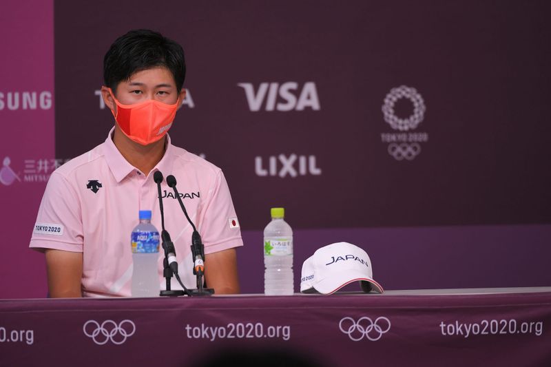 Nervous Hoshino Aims to Stay on the Straight and Narrow post image