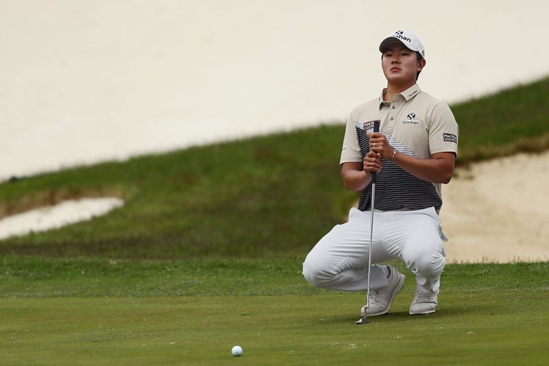 Champagne on Ice for Korean PGA Tour Hopeful post image
