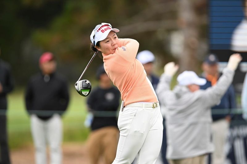 Late US Open Lapses Prove Costly for Huang post image