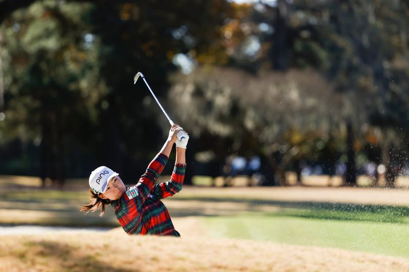 Japan’s Hinako Claims Half-Way Lead in Houston post image