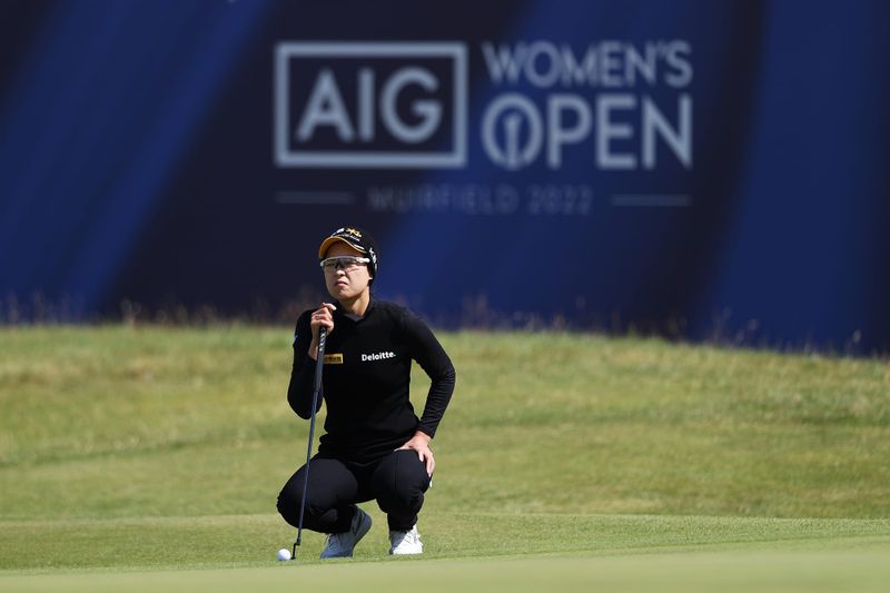 Korean Chun Breezes into Half-Way Lead post image