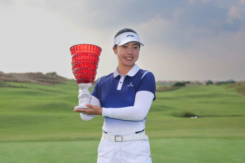 Historic Triumph for Teenage Amateur Liu post image